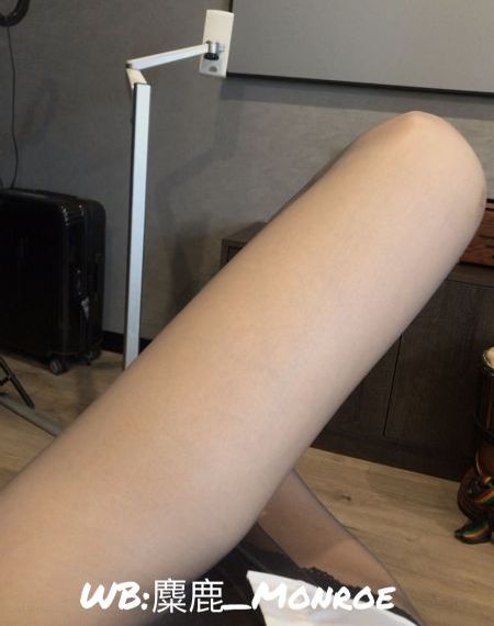 欧美组合5个男的_720免费在线观看