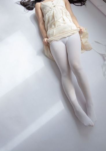 欧美口红画法_4K在线观看高清