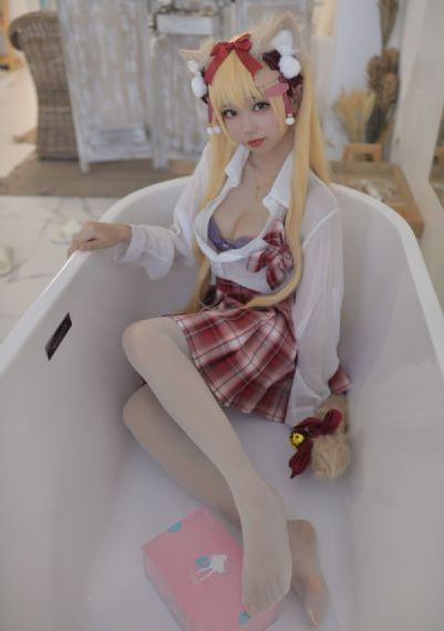 欧美黄色美女_BD国语免费在线观看