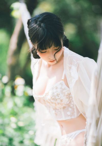 日韩美一级毛片偷拍_视频网址大全
