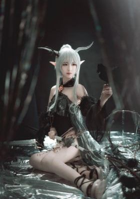 欧美美女金发图片_1080超清在线观看